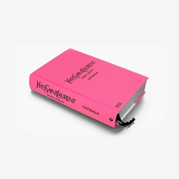 Yves Saint Laurent Catwalk – Fashionbook