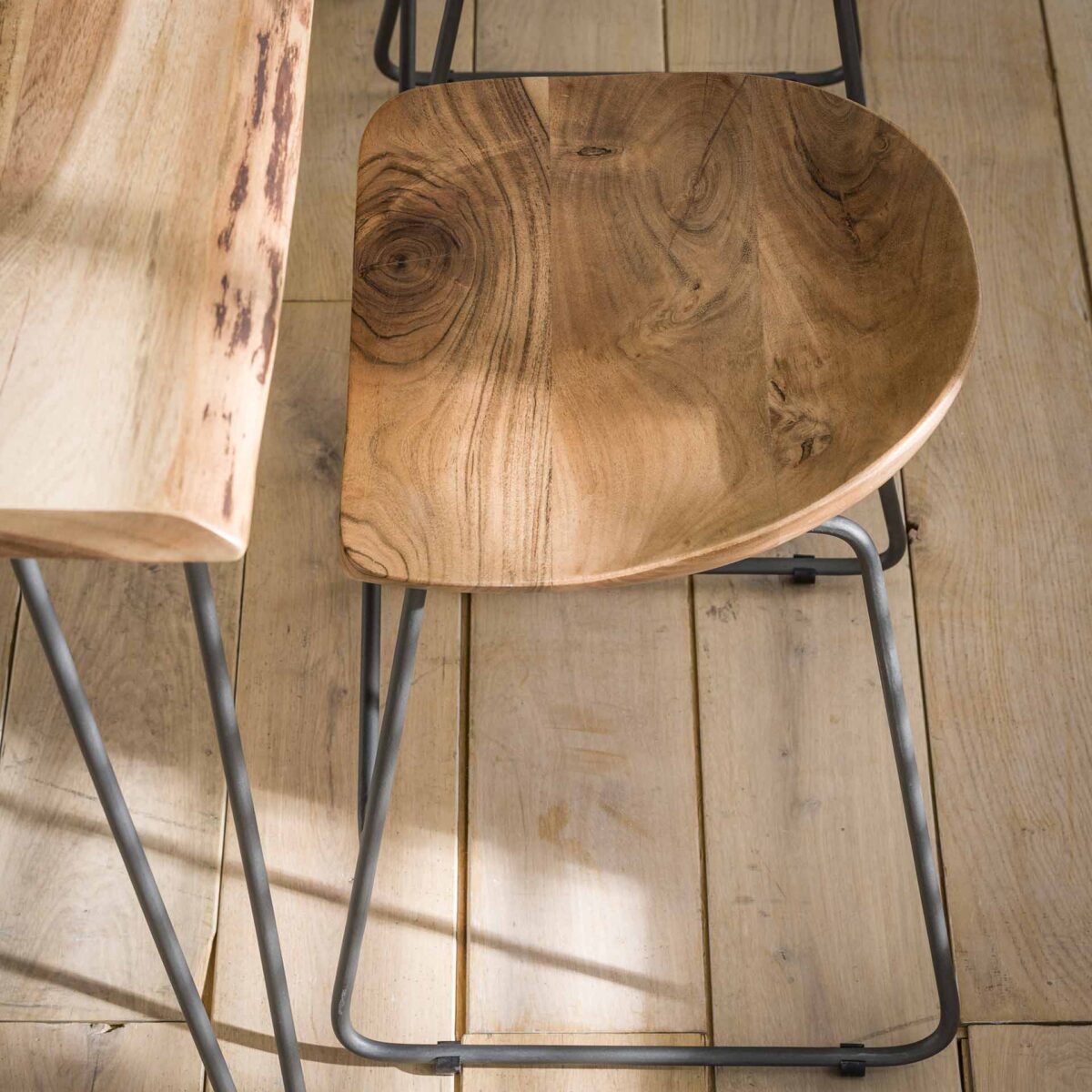 Stool hout ergo. VPE2 / Solid Natural Acacia - Image 3