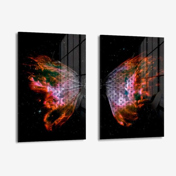 Lot: "Universe Butterfly" (2x) – Glass
