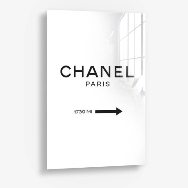 Way to Paris – Glass