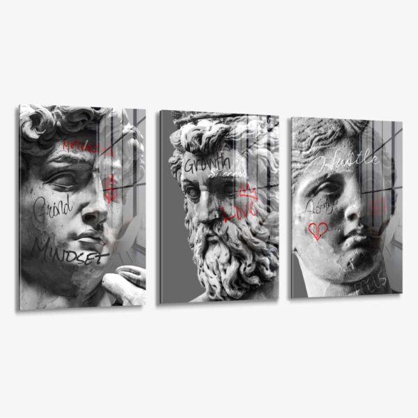 Lot: Sculptures (3x) – Glass