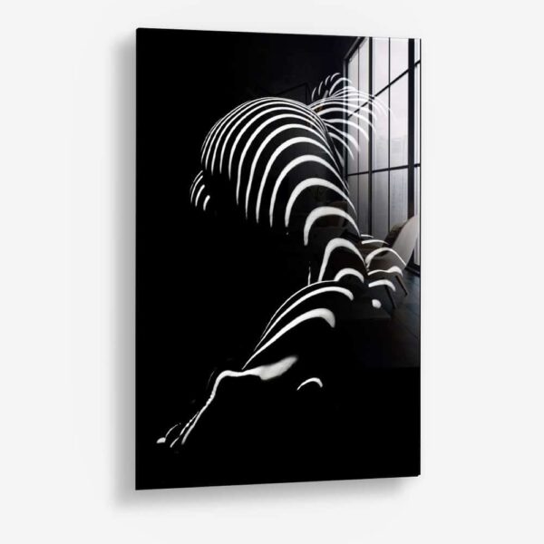 Zebra Woman – Glass