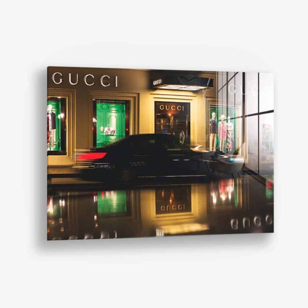 Fashion Street – Glass