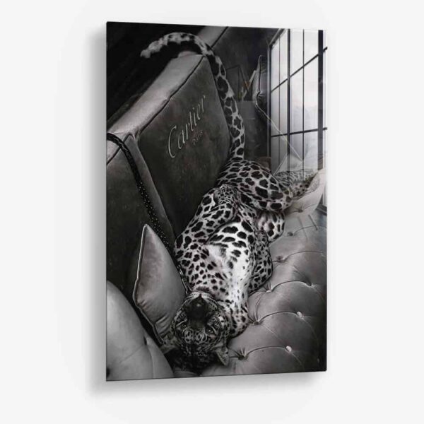 Luxury Jaguar – Glass