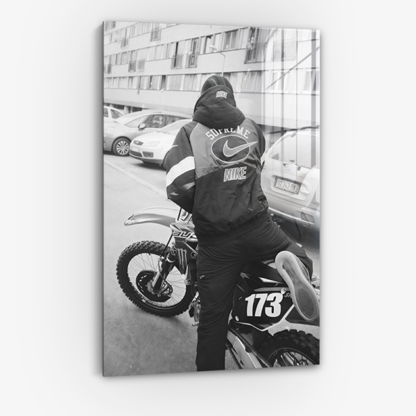 Nike Supreme - Glass