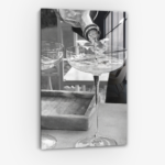 Sparkle Pour - Glass