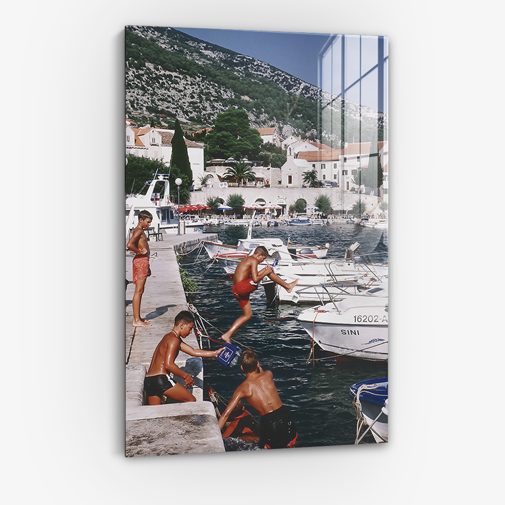 Waves of Fun - Glass